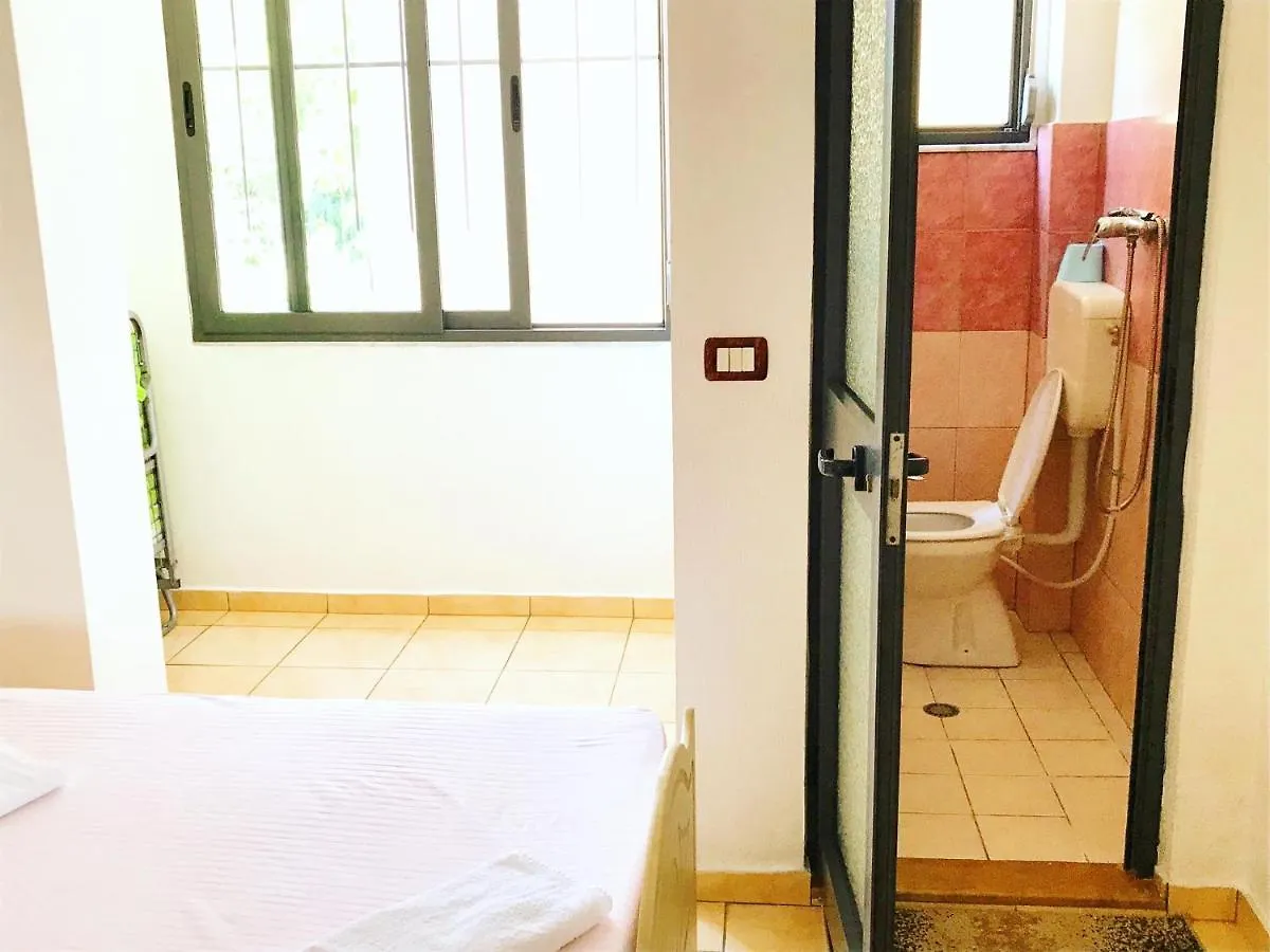 Vila Aliaj Deluxe Apartment With 2 Rooms & 2 Baths And Garden View Durres 0*,